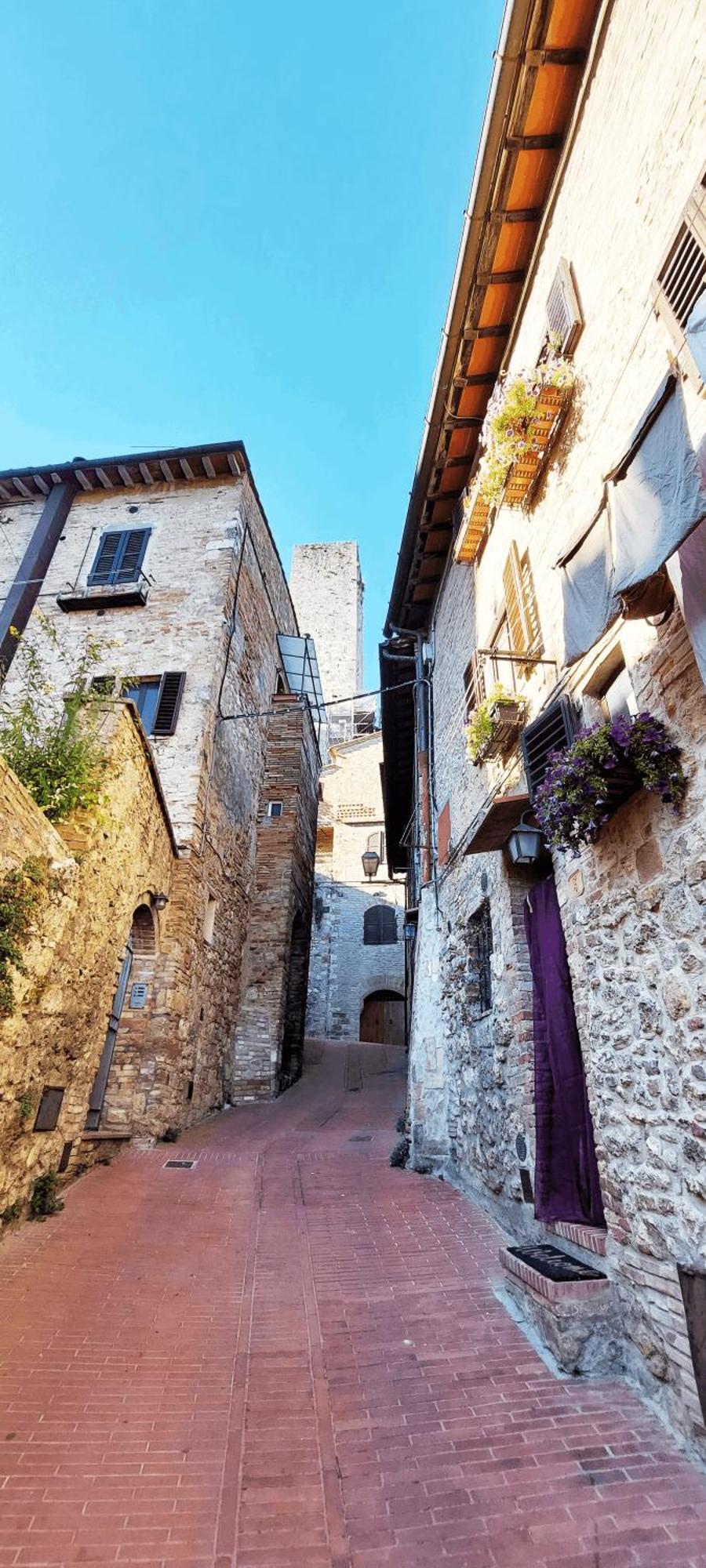 Casa Nel Centro Storico Apartment San Gimignano Bagian luar foto