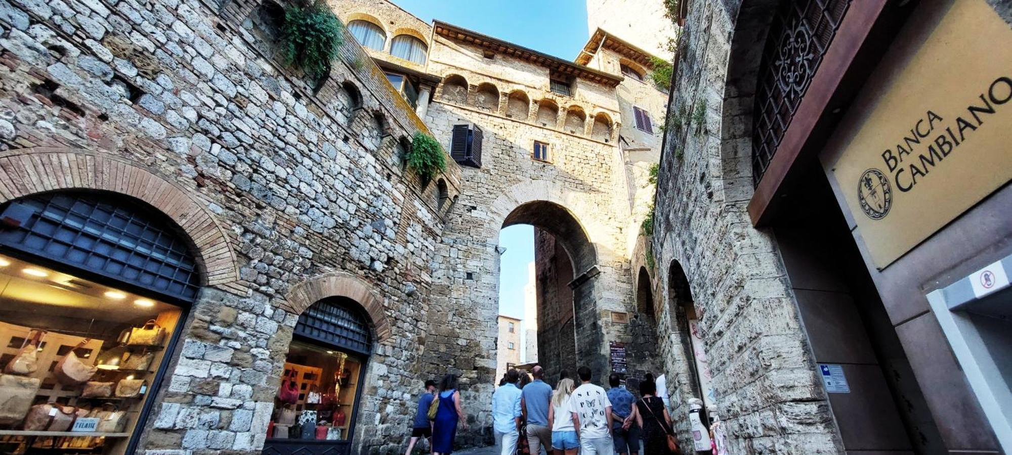 Casa Nel Centro Storico Apartment San Gimignano Bagian luar foto