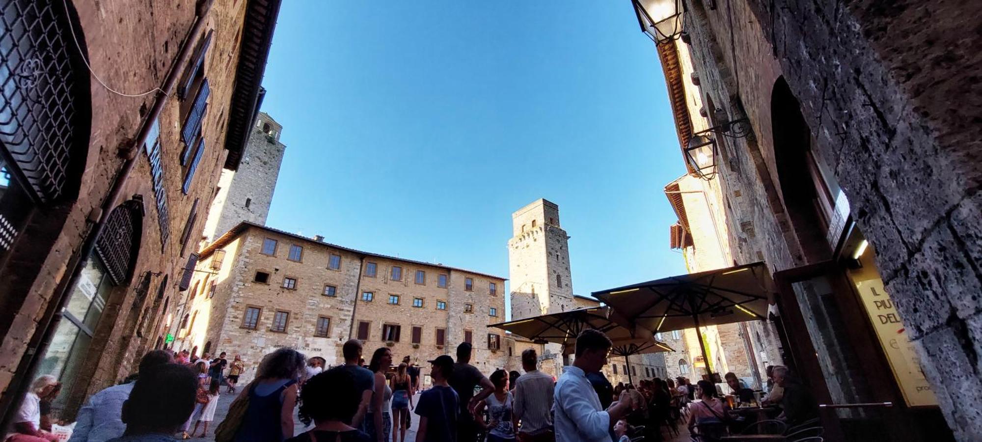 Casa Nel Centro Storico Apartment San Gimignano Bagian luar foto