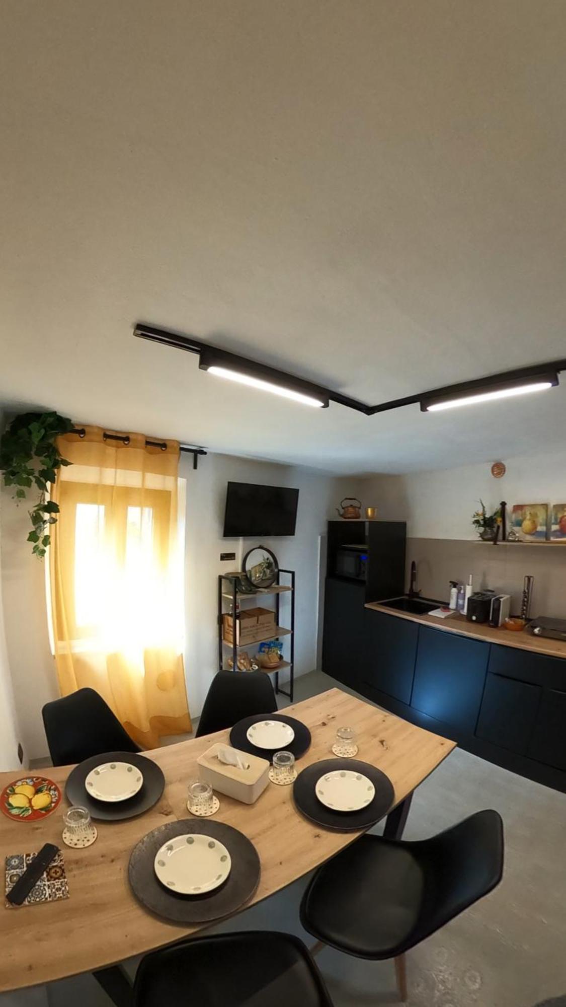 Casa Nel Centro Storico Apartment San Gimignano Bagian luar foto