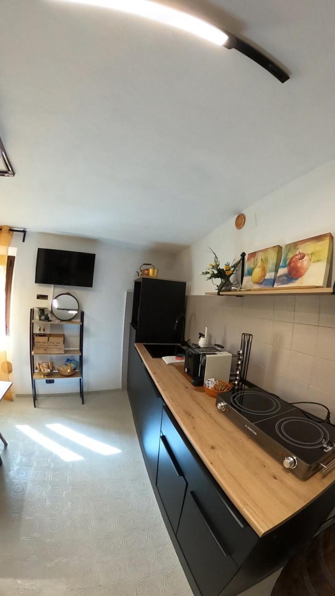 Casa Nel Centro Storico Apartment San Gimignano Bagian luar foto